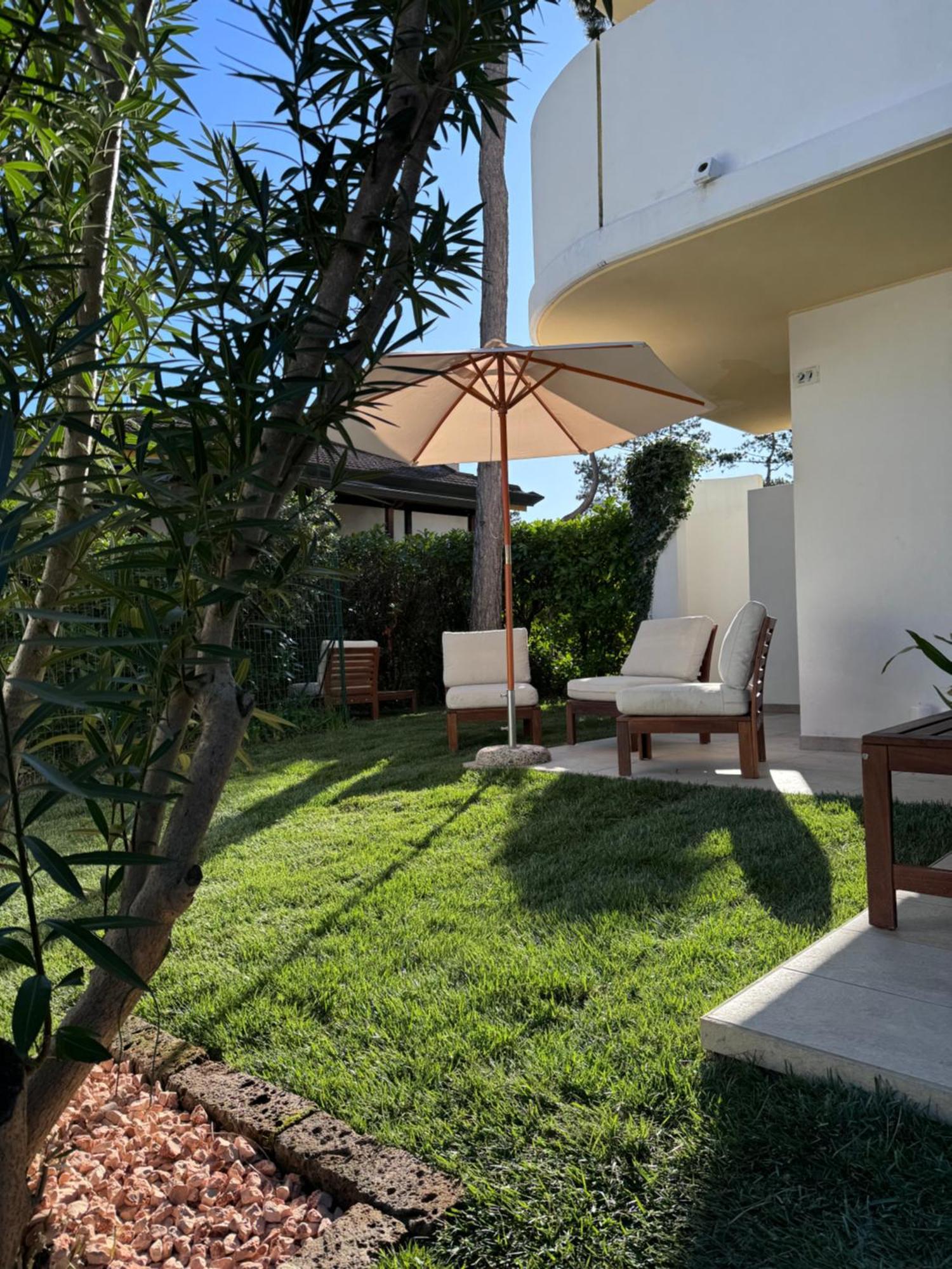 Villa Vittoria Lignano Sabbiadoro Buitenkant foto